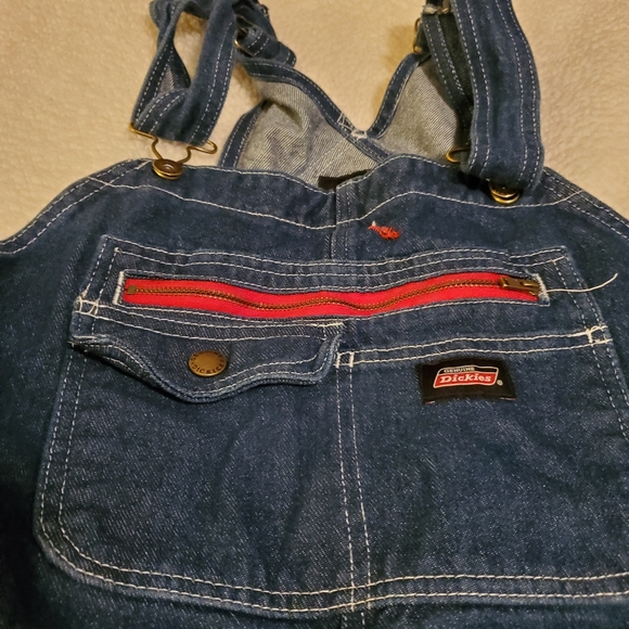 Men's Dickie Bib Overalls. Size XL. Dark denim. In good condition - Picture 2 of 8